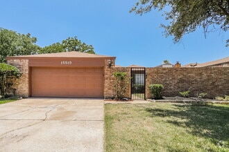 Building Photo - 16919 Amidon Dr
