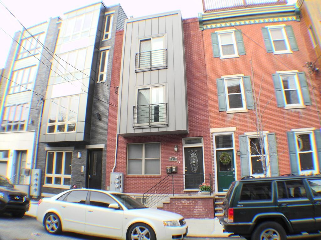 1517 Bainbridge St Unit B, Philadelphia, PA 19146 Condo for Rent in
