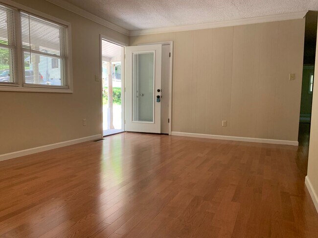 Foto del edificio - 205 Tipton Ln