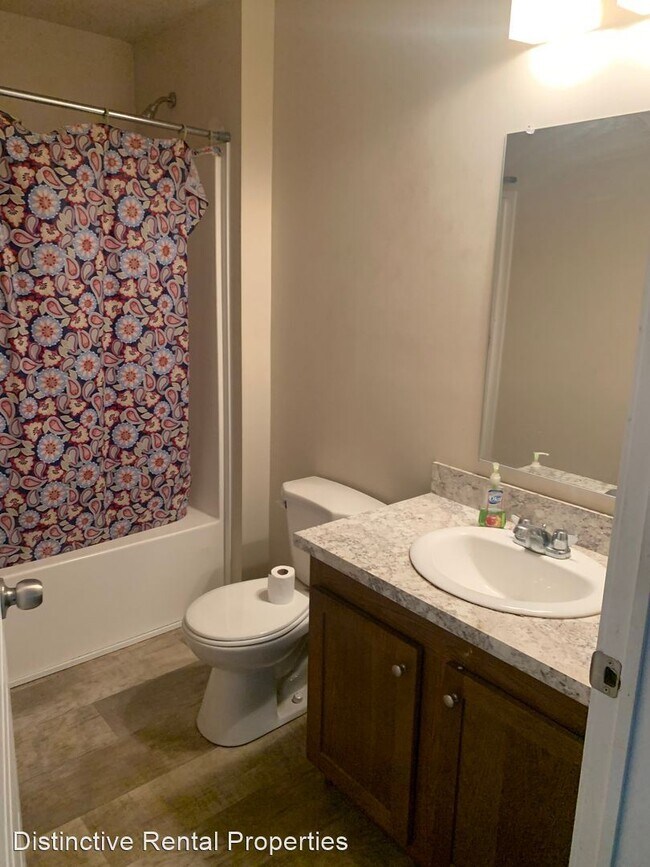 Building Photo - 3 br, 2 bath House - 1220 W 275 S