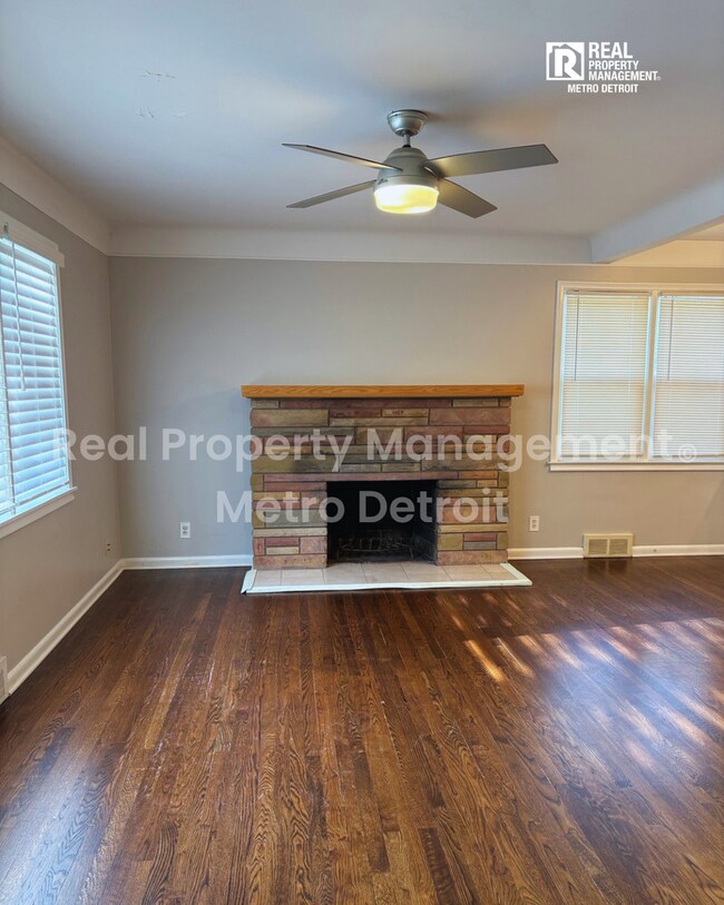 Building Photo - SPRING INTO YOUR NEW HOME