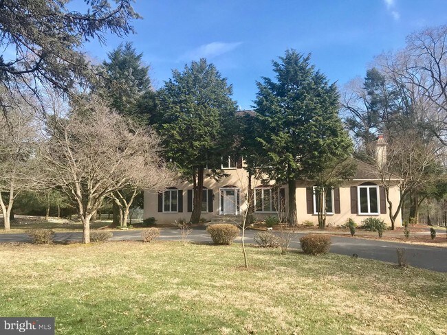 Building Photo - 430 Berry Ln