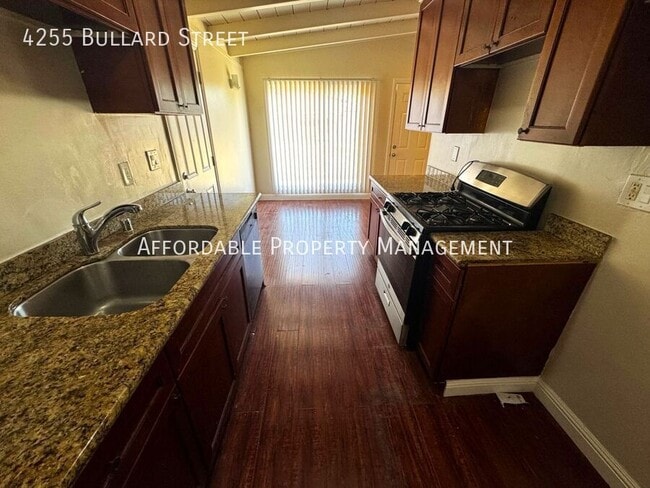 Building Photo - 4255 Bullard St