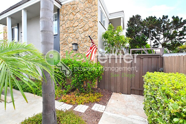 Foto del edificio - Pacific Beach Gem | Walking Distance to the Beach