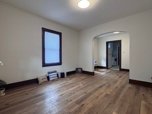 Building Photo - 2BD/1BA Single Family Home near Downtown Fond Du Lac!