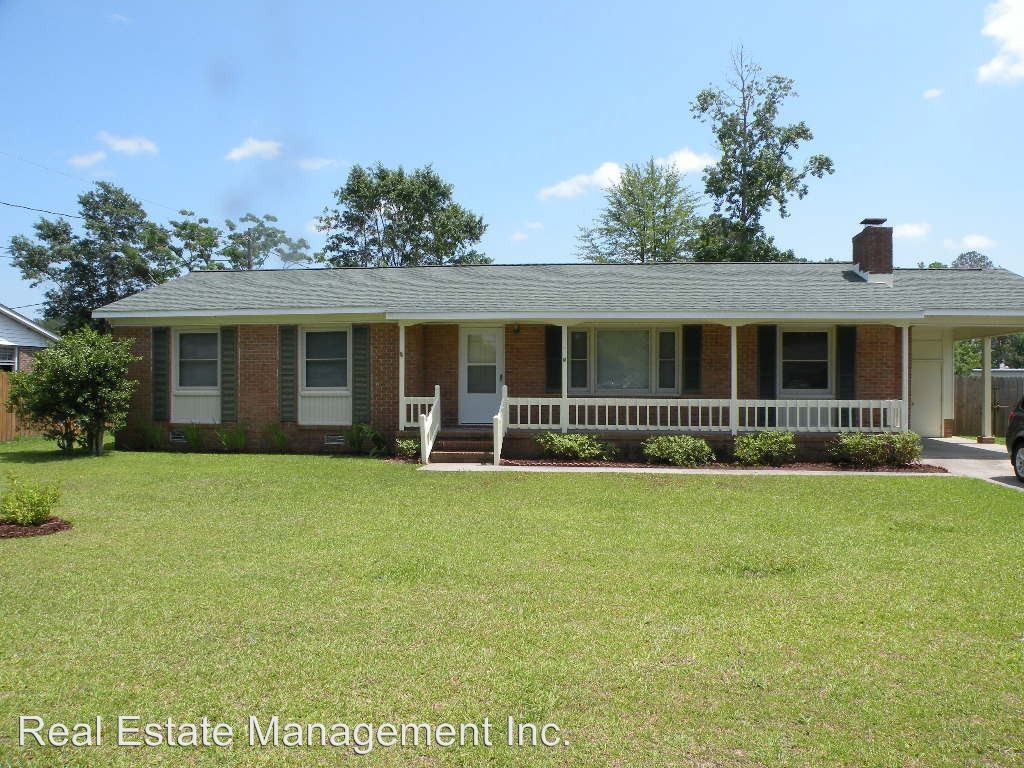 Primary Photo - 4 br, 2 bath House - 100 Stratford Rd