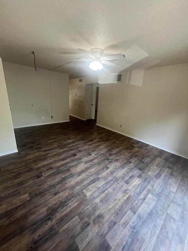 Foto principal - 515 Laurel St