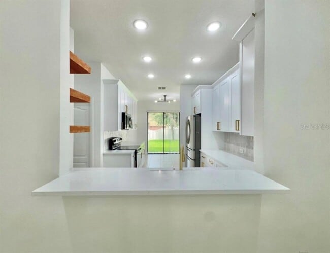 Building Photo - 2022 Bent Grass Ave