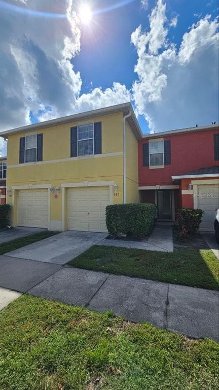 Foto del edificio - 580 Cresting Oak Cir