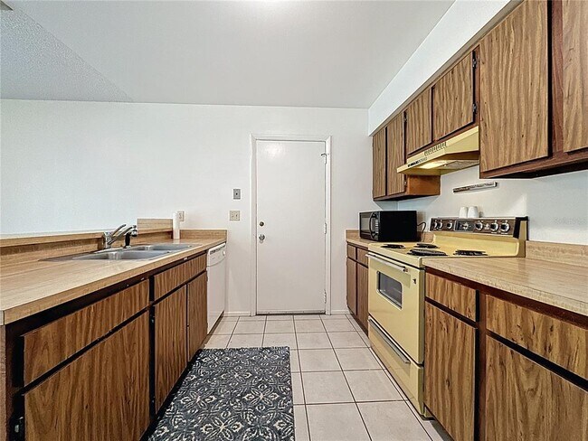 Foto del edificio - 5226 Twine St