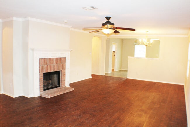 Foto del edificio - Great One story home in Enclave and Willow...