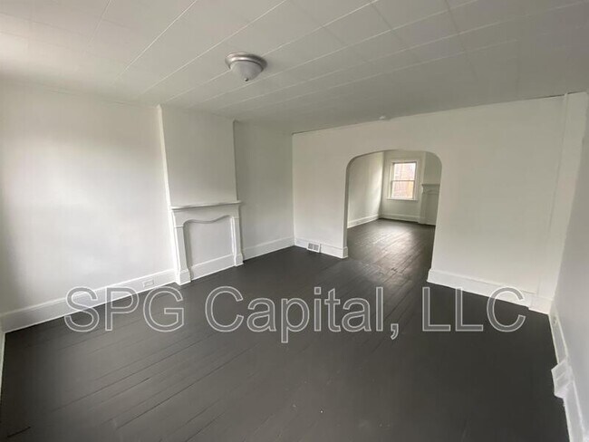 Foto del edificio - 340 S 2nd St