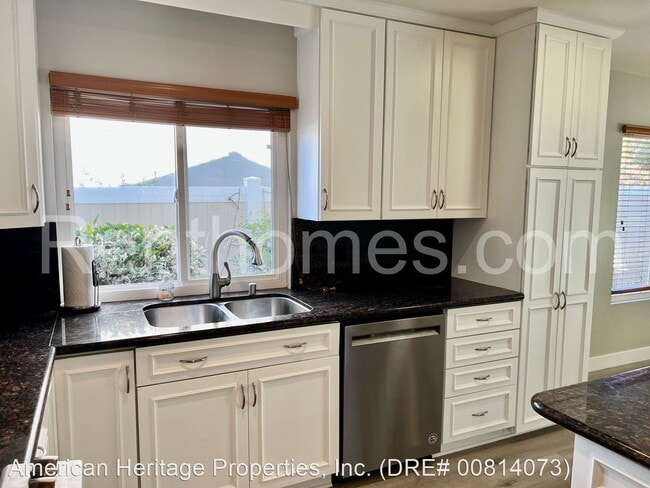 Building Photo - 4 br, 2 bath House - 3580 Mount Ariane Drive