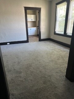 Foto del edificio - 3434 E 105th St