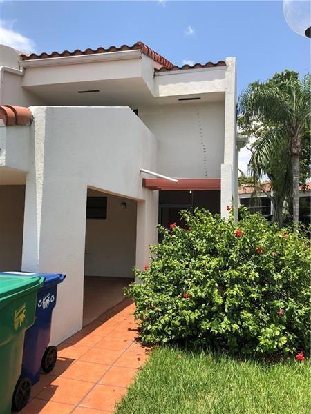 Building Photo - 6572 Racquet Club Dr
