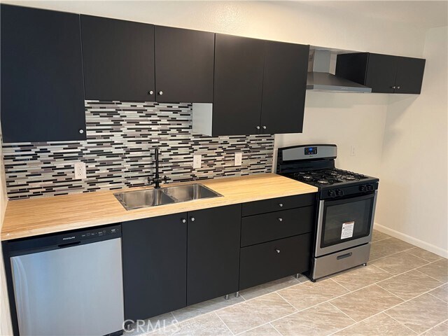 Foto del edificio - 136 W Saginaw Way