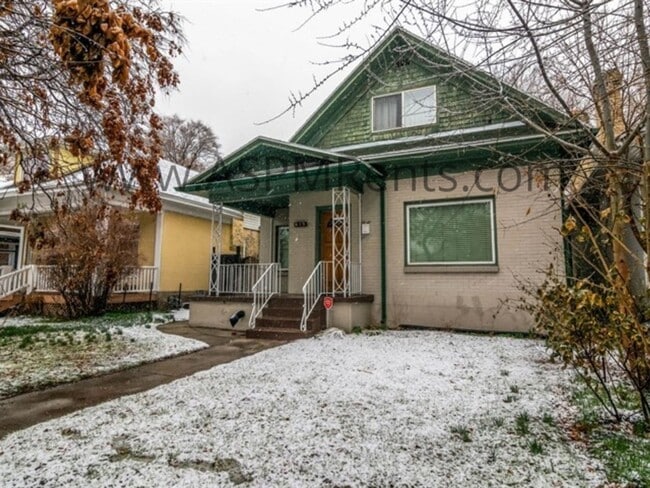 Building Photo - 815 E 700 S