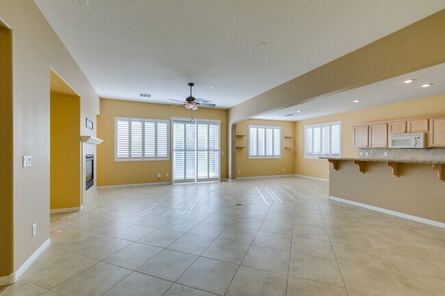 Building Photo - Beautiful Single-Story, 3 Bedroom Home on a Premium Corner Lot in NW!