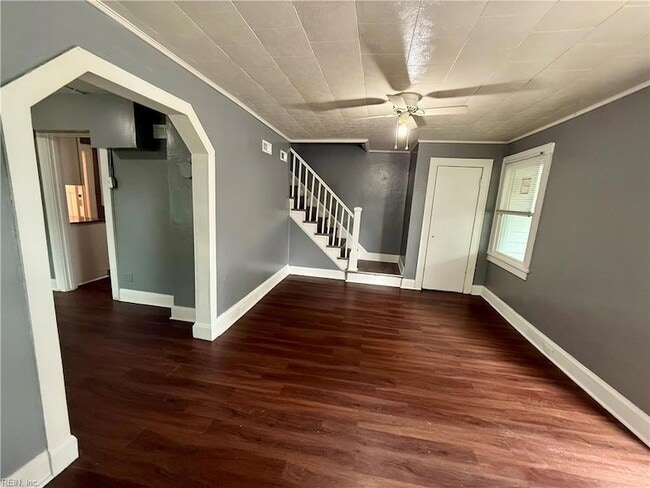 Building Photo - 3 Cotton Pl