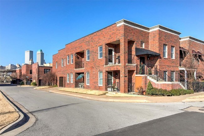 Foto del edificio - 3 bedroom in Tulsa OK 74120