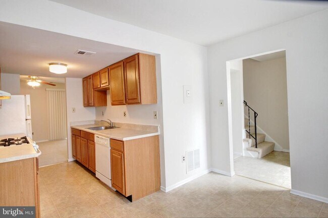 Building Photo - 8388 Revelation Ave