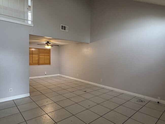 Foto del edificio - 29639 Greenhill Dr