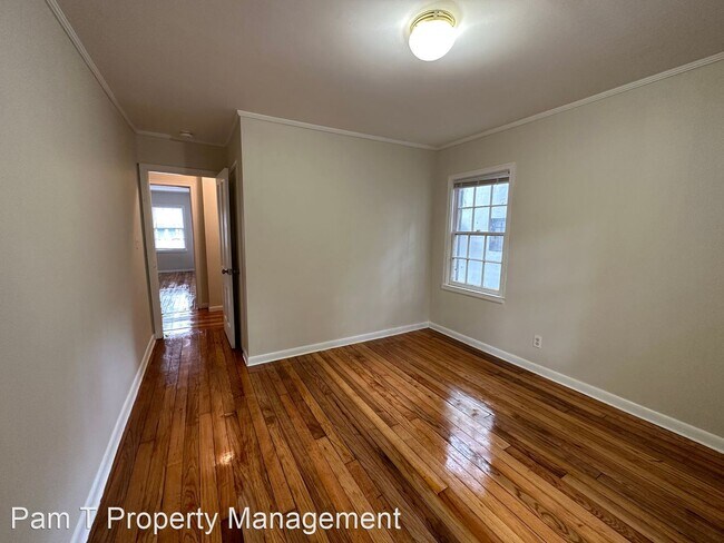 Foto del edificio - 2 br, 1 bath House - 1130 E 53RD St.