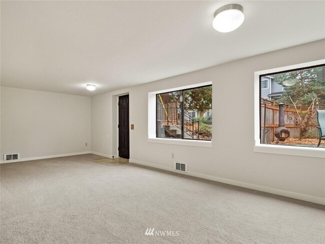 Living Room - 740 N 94th St
