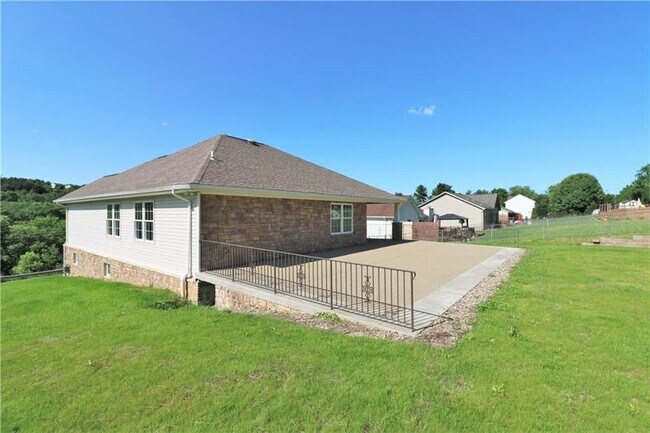 Building Photo - 188 Galley Rd