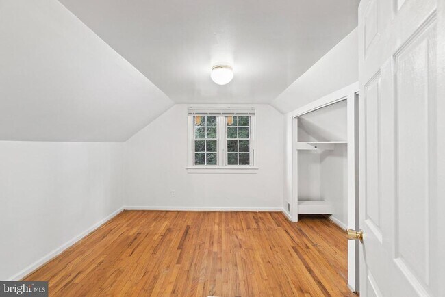 Building Photo - 45629 Frank Hayden Ln