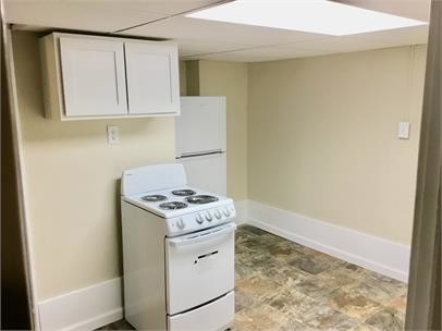 Foto del edificio - 321 W 11th St