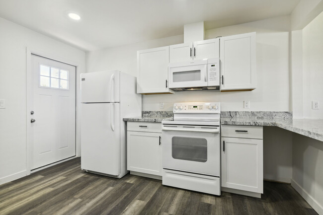 Building Photo - 2211 S Granada Dr