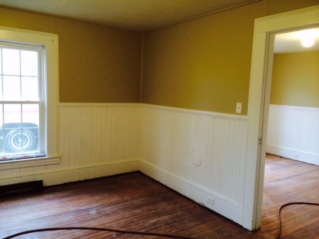 Building Photo - 508 Bridges Dr