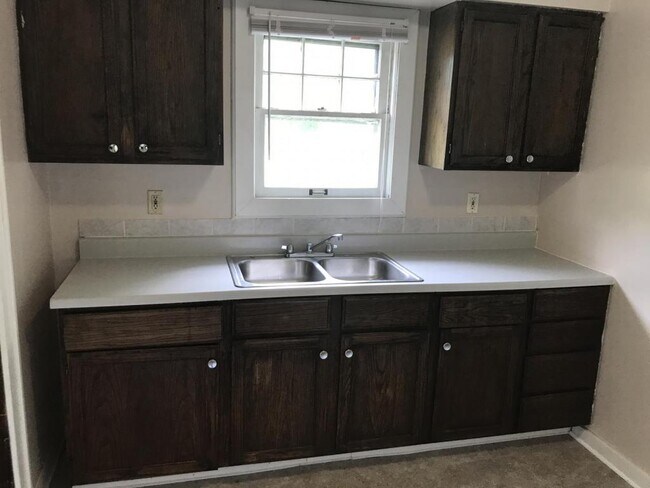 Building Photo - 4686 East 144th Street