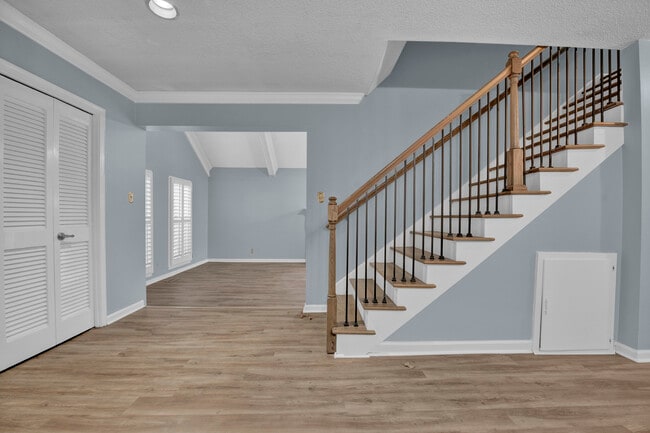 Building Photo - 2514 Hawksbury Ln