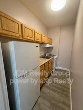 Building Photo - 116-124A Central Ave