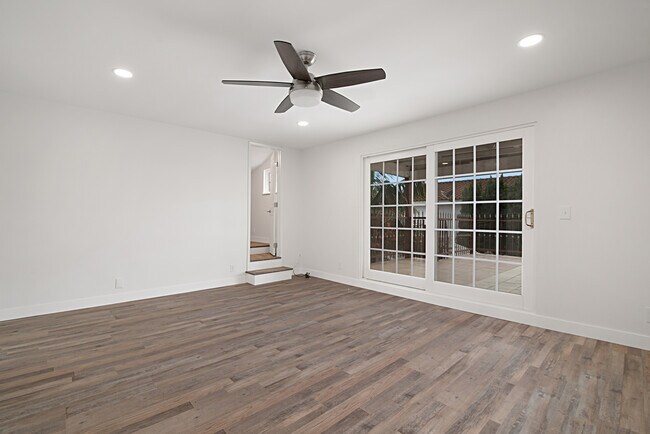 Dormitorio principal con apertura al patio. - 292 Chapalita Dr