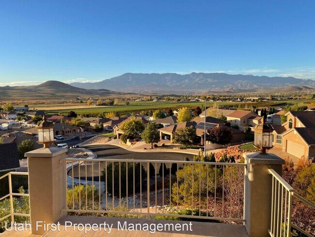 Foto del edificio - 4 br, 4 bath House - 339 W 2080 S