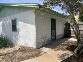 Building Photo - 2815 1st Ave