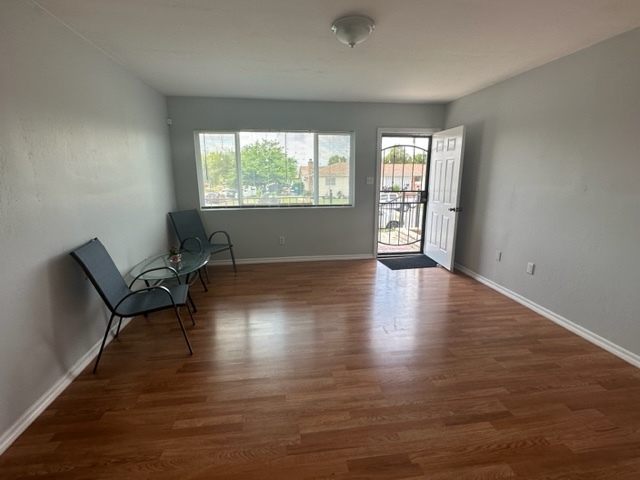 Foto del edificio - 6712 Franklin Ave