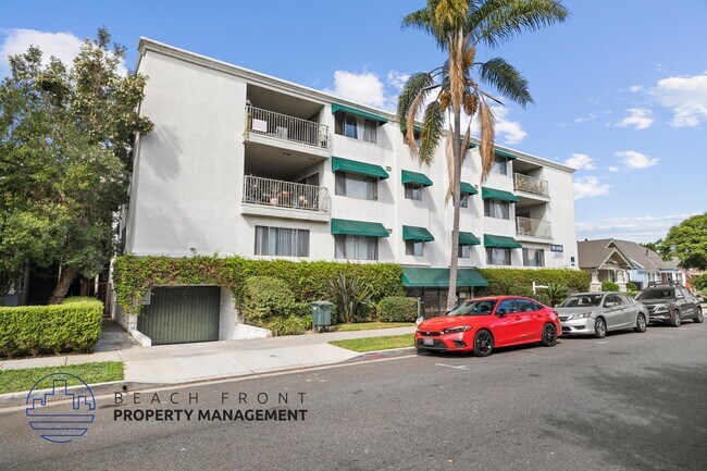 Foto del edificio - 355 Coronado Ave.