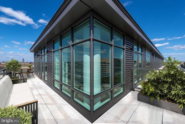 Foto del edificio - 300 12th St SW