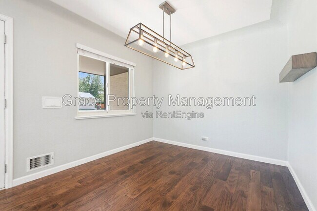 Foto del edificio - 3575 E Vassar Ave
