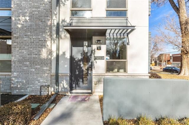 Foto del edificio - 3875 E 4th Ave