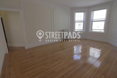 Building Photo - 1 bedroom in Malden MA 02148