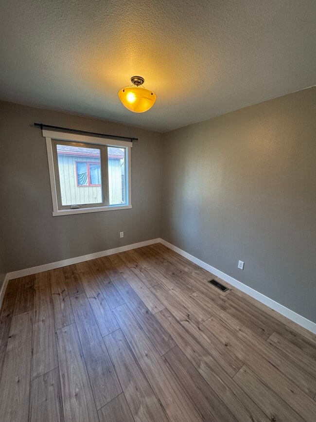 Building Photo - 7810 Mayfair Dr