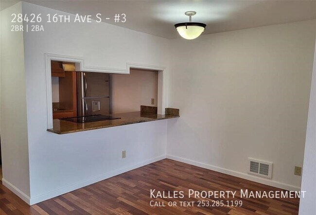Building Photo - Beautiful 2 Bed 1.5 Bath Multi Unit Proper...