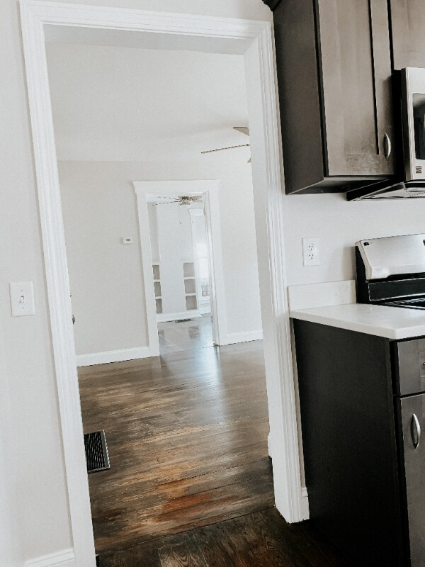 Primary Photo - 3 Oak Ave