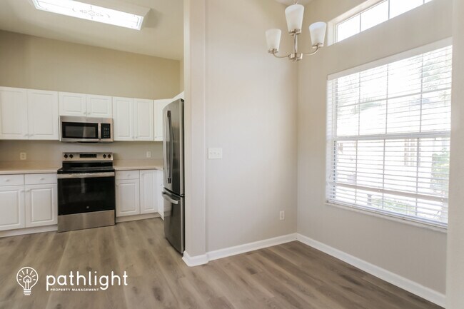 Building Photo - 613 Cedar Bough Court