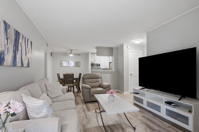 Foto del edificio - 11201 Lynbrook Dr